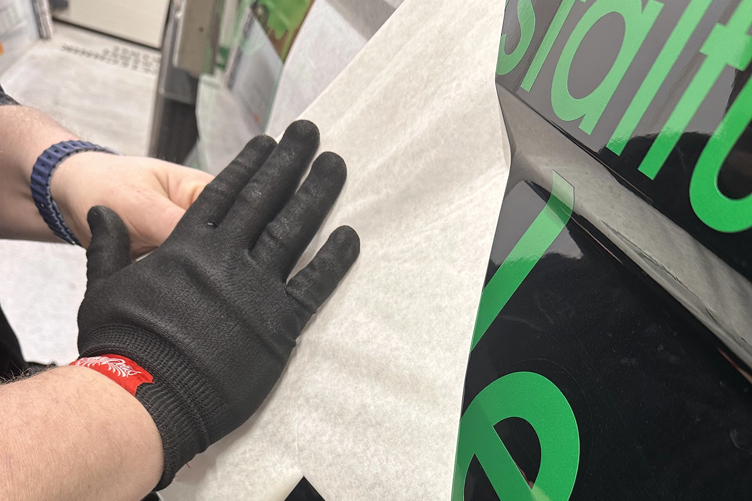  Montage Fahrzeugbeschriftung